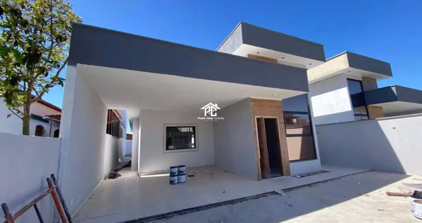 Imperdível oportunidade de adquirir uma casa de 3 quartos, 1 suíte, 1 sala e 1 banheiro no bairro coqueiral, araruama-rj!