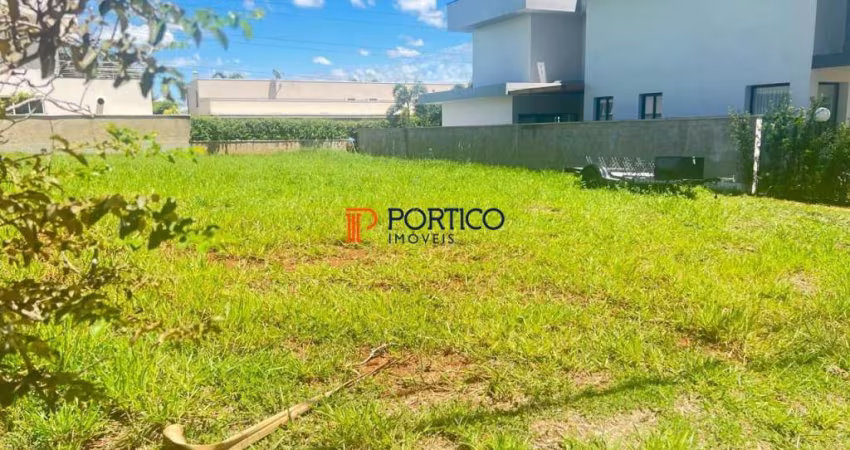 Terreno à venda no condomínio Terras do Cancioneiro em Paulínia
