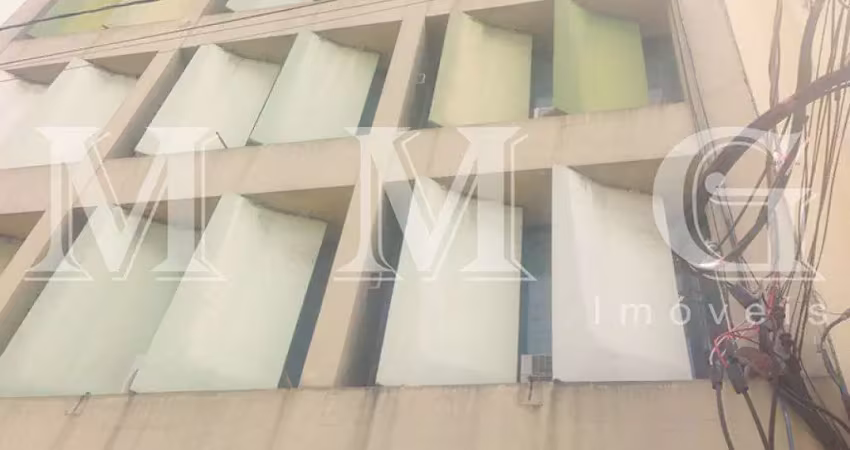 Prédio comercial  1600 m2,  de vão livre, 4 vagas de garagem, a 200 metros do metro de vila mariana