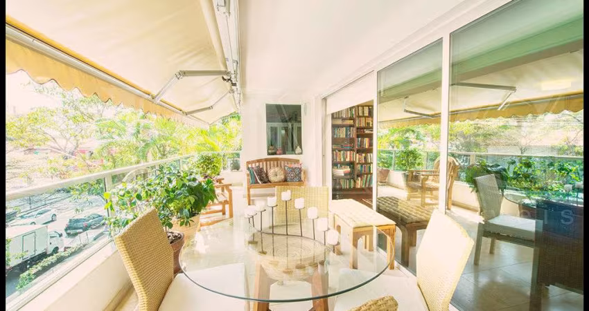 Excelente Apartamento de 333 m² 4 Dormitórios sendo 4 Suites 4 Vagas BrooKlin Paulista