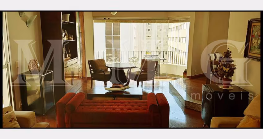 Apartamento 220 m2, 4 suítes sendo uma master, 3 vagas de garagem