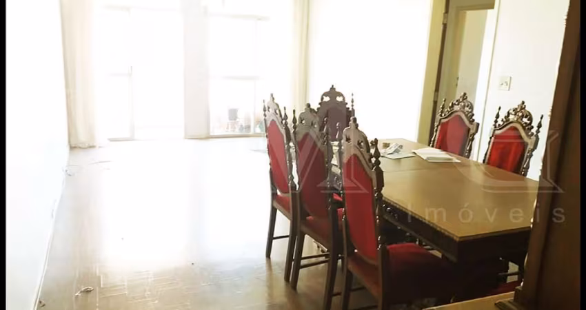 Apartamento 3 dormitórios sendo 1 suíte e vaga.