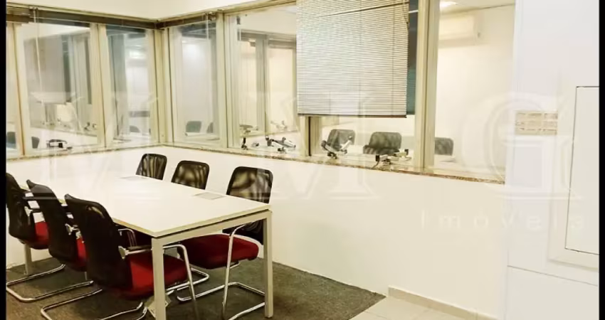 Conjunto comercial mobiliado com 150m² de vão livre a 50m do metro paraíso
