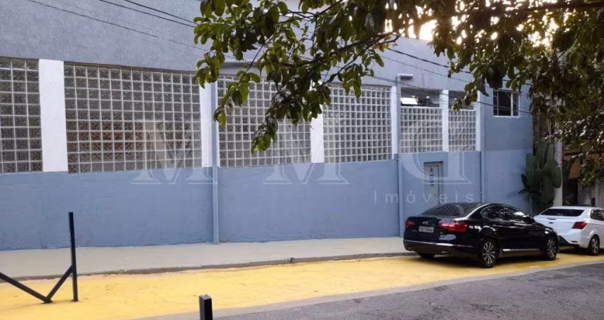 Salão Comercial de 400 m² na Região de Santo Amaro