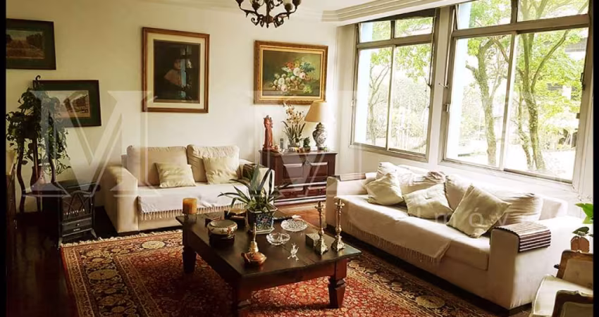 Apartamento de 170m² próximo à Av. Paulista