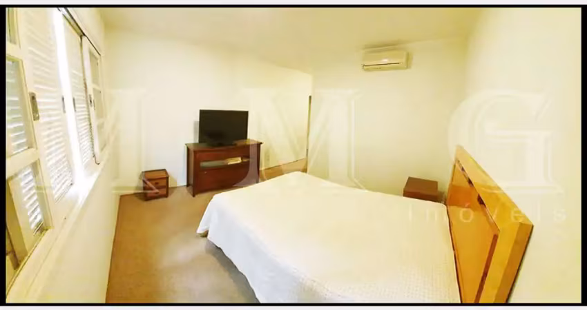 Casa sobrado a venda 3 quartos   2 vagas na aclimação