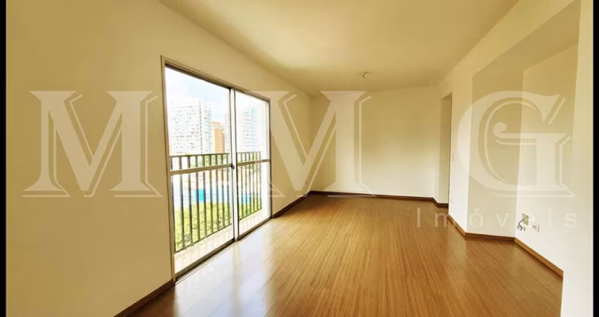 Apartamento a venda 2 dormitórios vaga na Vila Mariana  com sacada