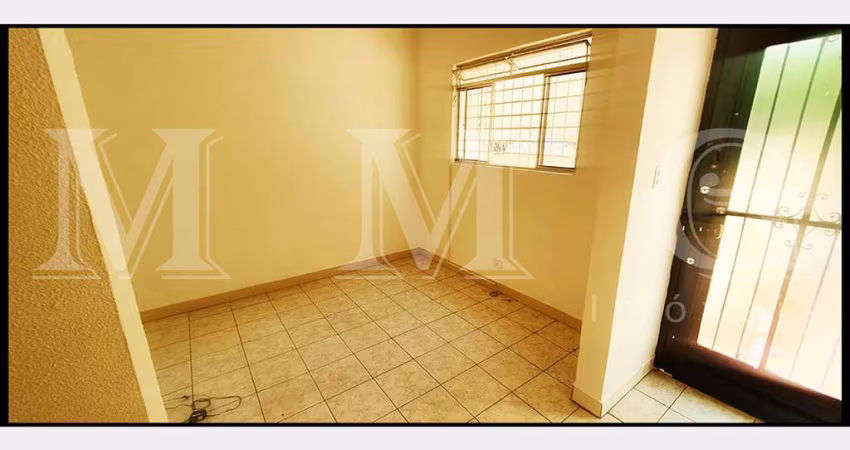 Paraiso sobrado para locar 3 quartos, 2 salas, uma garagem 140m² de área construída