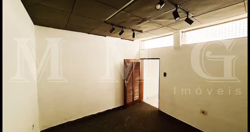 Vila marina locação casa térrea. 2 dormitórios sendo um suíte 2 garagens. excelente imóvel.