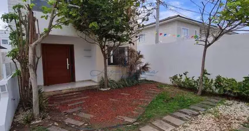 Casa no foz do joanes 4/4 em buraquinho  -  lauro de freitas