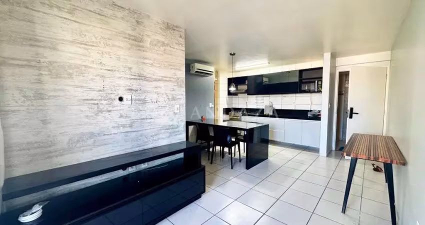 Apartamento com 2 quartos para alugar na Hélio Pradines, 776, Ponta Verde, Maceió