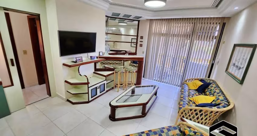 Amplo apartamento, com lazer, 02 vagas, apenas 100m do mar!