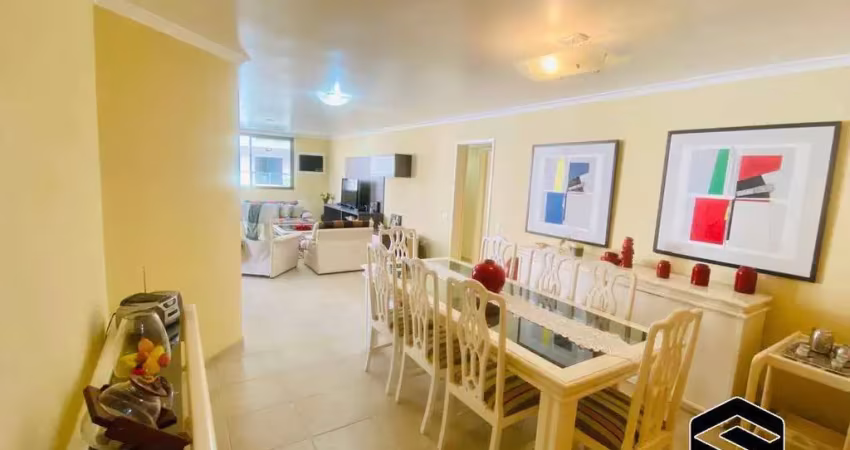 Amplo apartamento em ótima localização, 03 dormitórios!