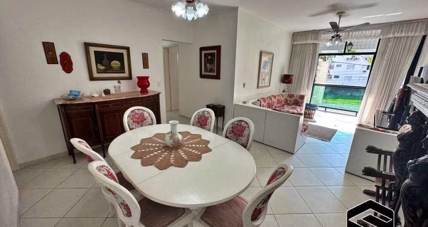 03 DORM&amp;apos;S, REFORMADO, EM ÓTIMA LOCALIZAÇÃO, APENAS 150m DA PRAIA DO TOMBO!