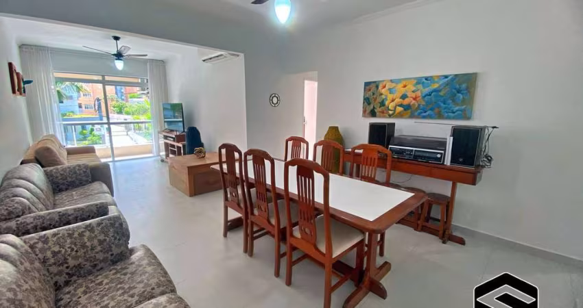 APARTAMENTO REFORMADO, 03 DORMITÓRIOS À 250m DO MAR!