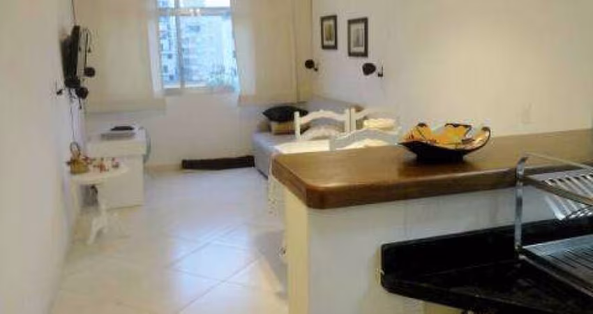 AMPLO APARTAMENTO, PORTARIA 24 HORAS, LADO PRAIA, PRÓXIMO A UNOESTE!