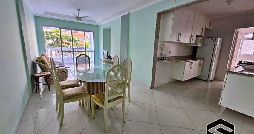 AMPLO APARTAMENTO REFORMADO, LADO PRAIA!