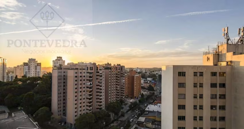 Apartamento para Venda em Curitiba, Cabral, 4 dormitórios, 2 suítes, 5 banheiros, 3 vagas