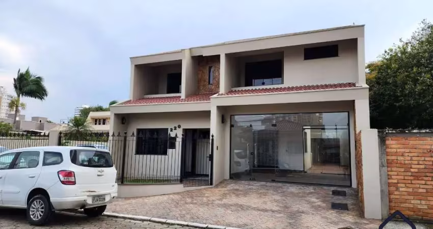 Casa Comercial