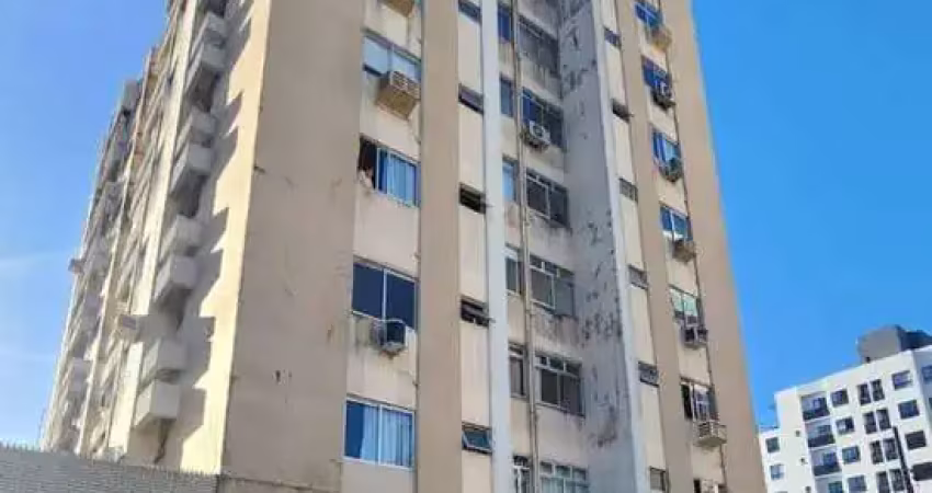 Apartamento com 3 quartos para alugar na Rua Franklin Máximo Pereira, Centro, Itajaí