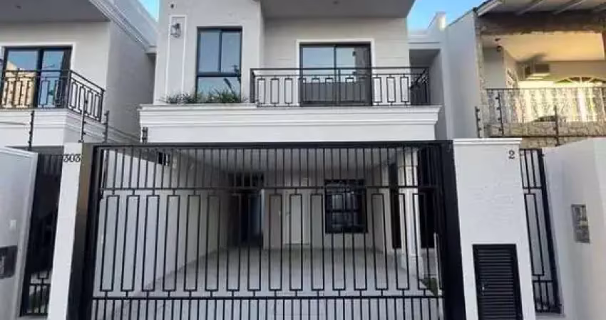 Excelente sobrado à venda com 3 suítes, centro - itajaí