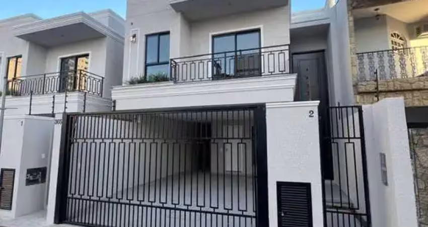 Excelente sobrado à venda com 3 suítes, centro - itajaí