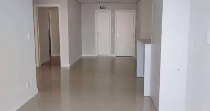Apartamento com 4 quartos para alugar na Rua Lauro Muller, 306, Centro, Itajaí