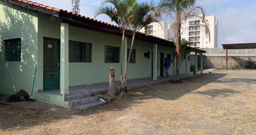 Loja para alugar, 110 m² por R$ 5.500,00/mês - Cidade Jardim - Jacareí/SP