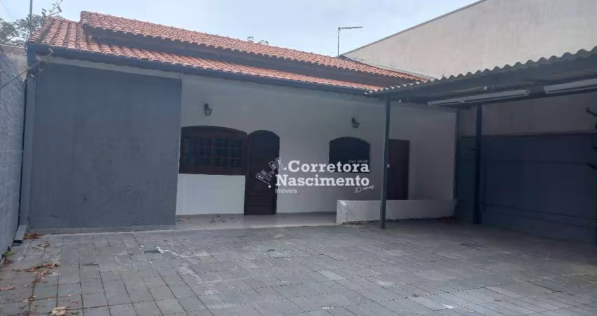 Casa com 2 dormitórios à venda, 172 m² por R$ 750.000,00 - Jardim Satélite - São José dos Campos/SP