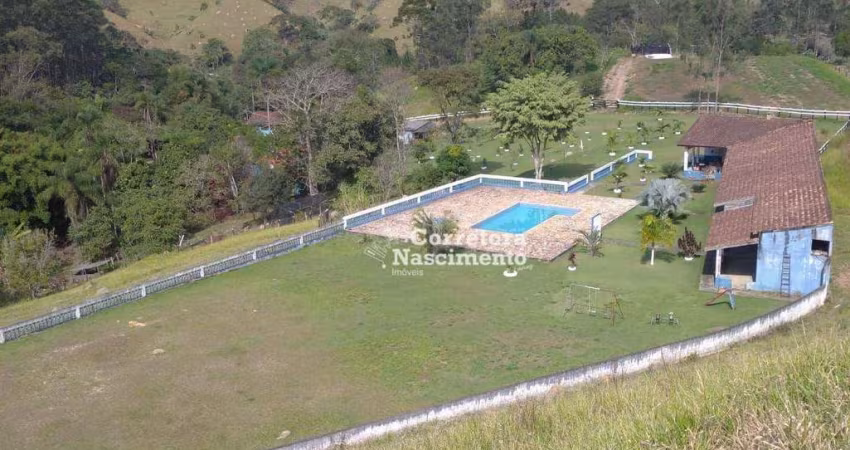 Sítio com 3 dormitórios à venda, 72000 m² por R$ 1.500.000,00 - Bom Sucesso - São José dos Campos/SP