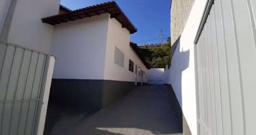 Casa com 2 dormitórios à venda, 58 m² por R$ 260.000,00 - Parque dos Príncipes - Jacareí/SP