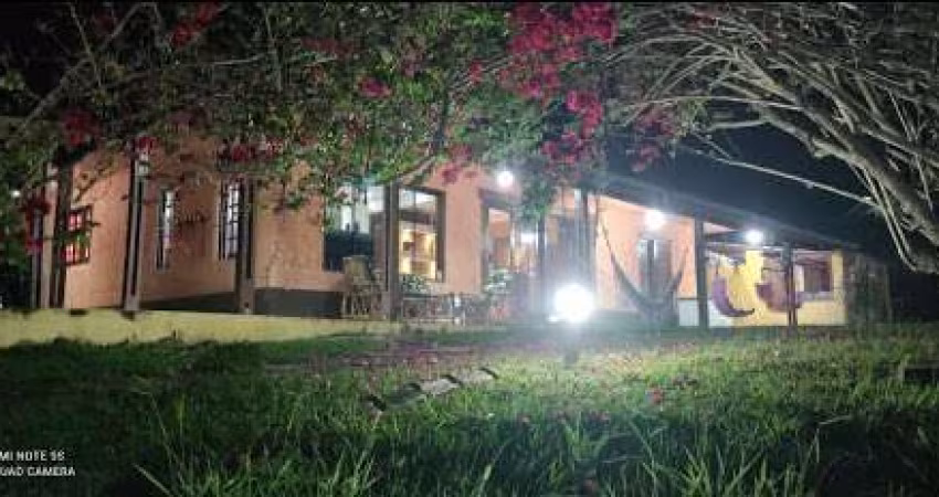 Sítio com 3 dormitórios, 2390 m² - venda por R$ 1.390.000,00 ou aluguel por R$ 5.700,00 - Condomínio Lagoinha - Jacareí/SP