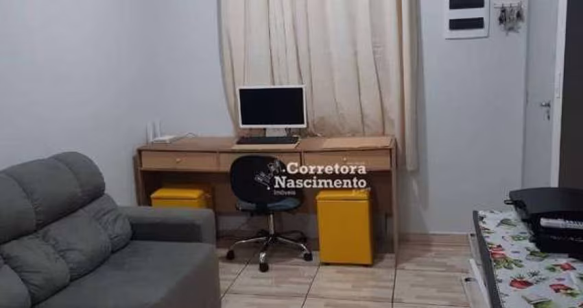 Casa com 2 dormitórios à venda, 57 m² por R$ 220.000,00 - Jardim Colônia - Jacareí/SP