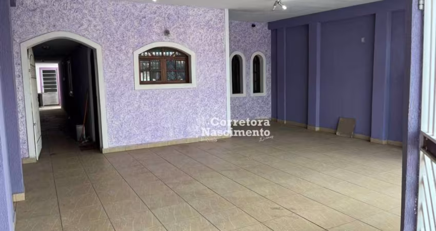 Casa com 4 dormitórios à venda, 140 m² por R$ 470.000,00 - Parque Califórnia - Jacareí/SP