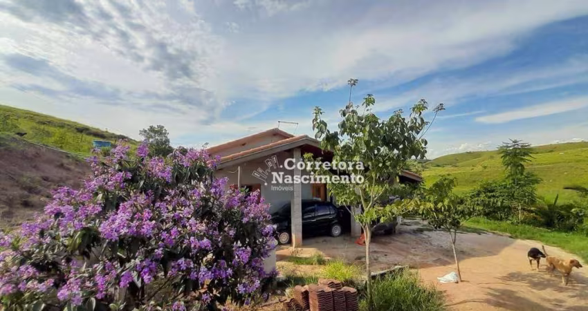 Sítio com 3 dormitórios à venda, 20000 m² por R$ 640.000 - Pagador de Andrade - Jacareí/SP
