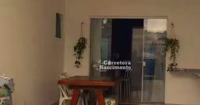 Casa com 3 dormitórios à venda por R$ 692.000,00 - Villa Branca - Jacareí/SP