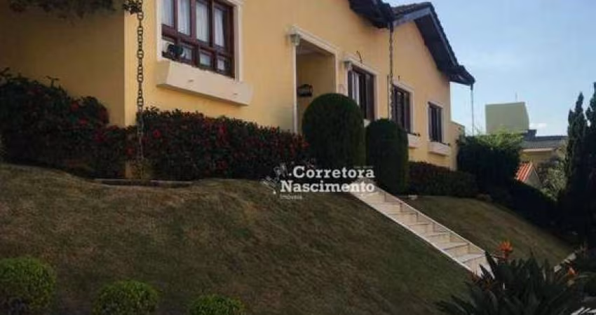 Casa com 3 dormitórios à venda, 380 m² por R$ 2.030.000,00 - Jardim Coleginho - Jacareí/SP