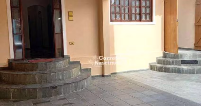 Casa com 3 dormitórios à venda, 136 m² por R$ 362.000 - Jardim Esperança - Jacareí/SP