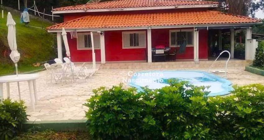 Sítio com 3 dormitórios à venda, 5000 m² por R$ 535.000 - Chácaras Rurais de Guararema - Jacareí/SP
