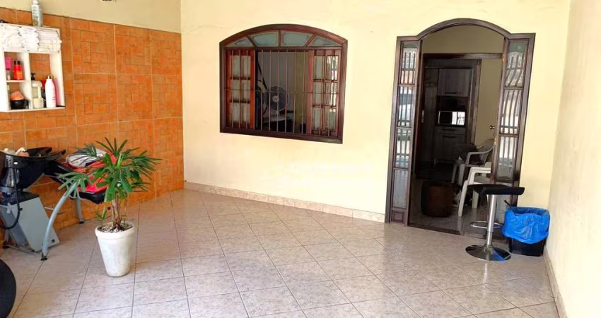Casa com 2 dormitórios à venda por R$ 426.000 - Centro - Jacareí/SP