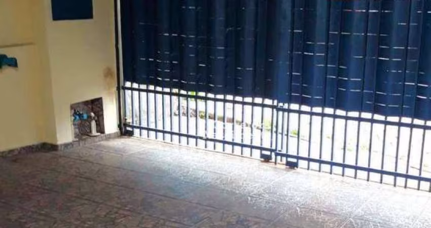 Casa com 2 dormitórios à venda por R$ 345.000 - Jardim Califórnia - Jacareí/SP