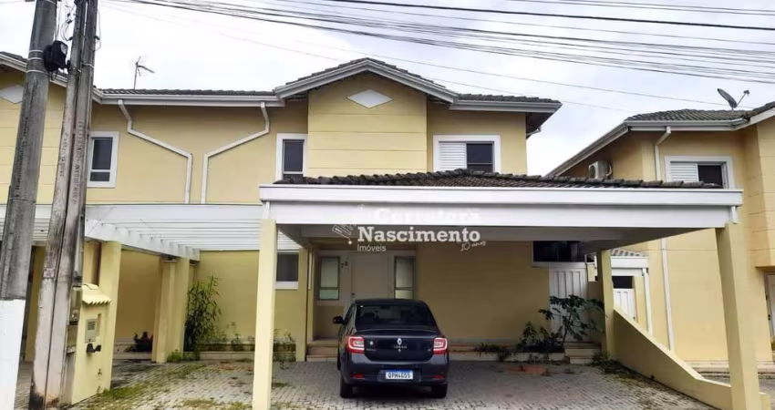 Casa com 3 dormitórios para alugar por R$ 6.023,00/mês - Villa Branca - Jacareí/SP