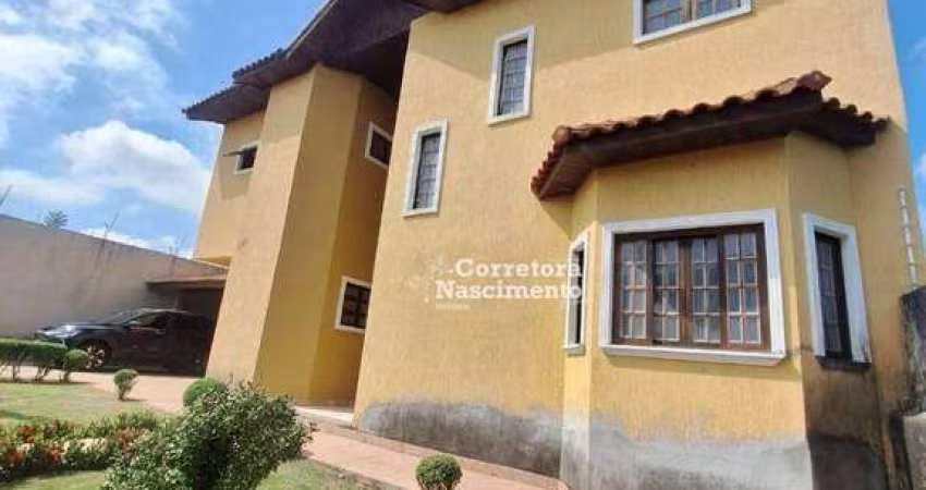 Casa com 3 dormitórios à venda, 198 m² por R$ 620.000 - Centro - Jacareí/SP
