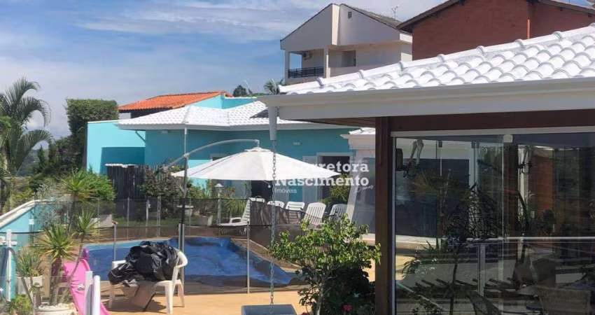 Casa com 4 dormitórios à venda, 450 m² por R$ 1.800.000,00 - Centro - Igaratá/SP