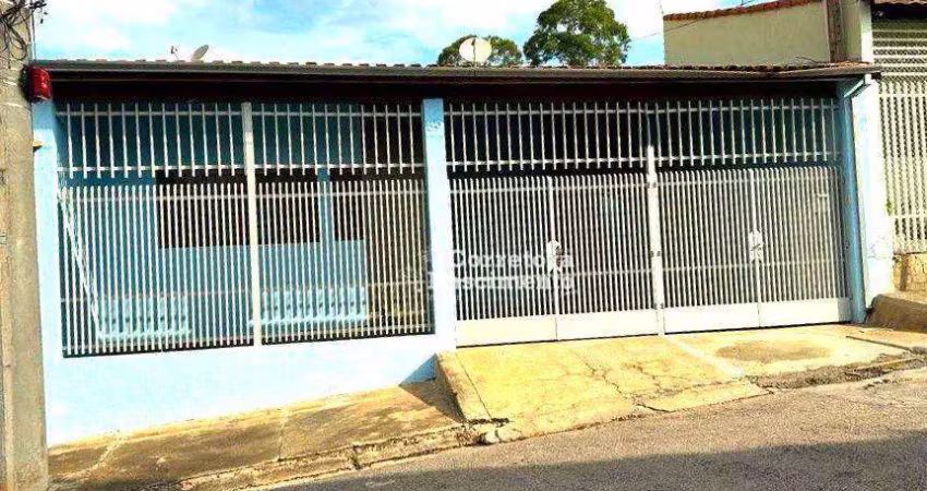 Casa com 3 dormitórios à venda, 154 m² por R$ 695.000,00 - Cidade Jardim - Jacareí/SP