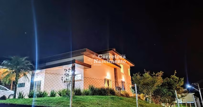 Casa com 3 dormitórios à venda, 350 m² por R$ 1.715.000 - Condomínio Parque Vale dos Lagos - Jacareí/SP