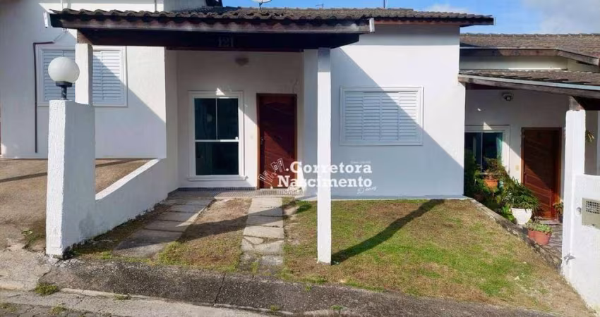 Casa com 2 dormitórios à venda, 66 m² por R$ 317.000 - Jardim Coleginho - Jacareí/SP