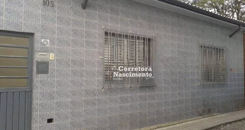 Casa com 4 dormitórios à venda, 159 m² por R$ 690.000 - São João - Jacareí/SP