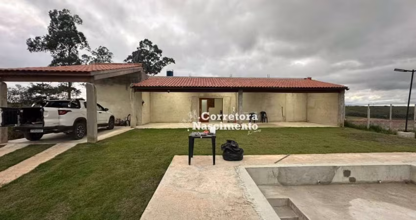 Casa com 2 dormitórios à venda, 400 m² por R$ 420.000 - Chácara Itapoã - Jacareí/SP