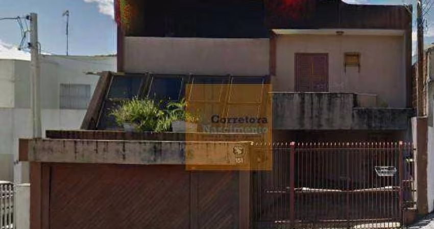 Casa com 6 dormitórios para alugar, 600 m² por R$ 5.000,00/mês - Centro - Jacareí/SP